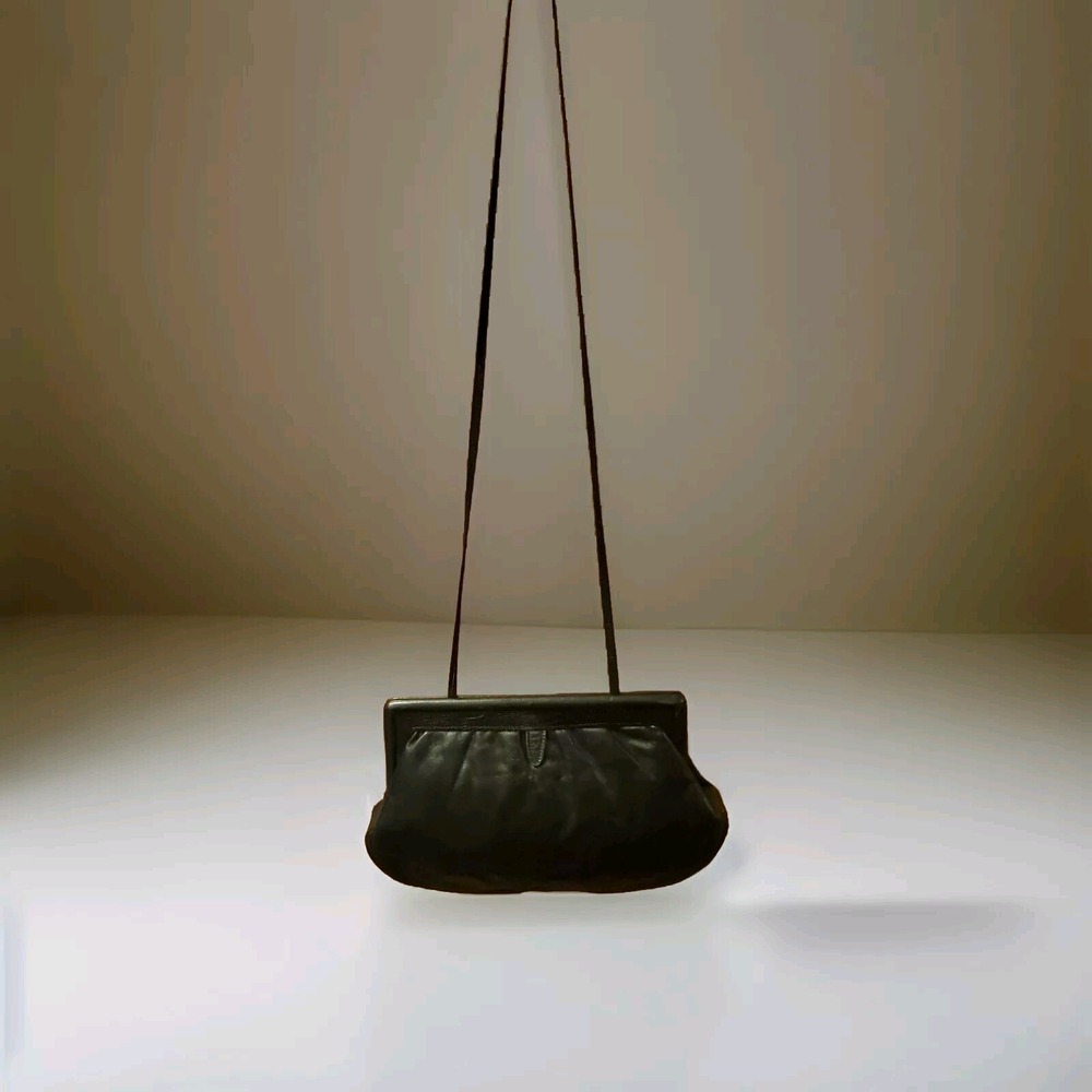 Vintage Etienne Aigner Black Leather Croc Trim Crossbody Spring Closure purse - Picture 6 of 7